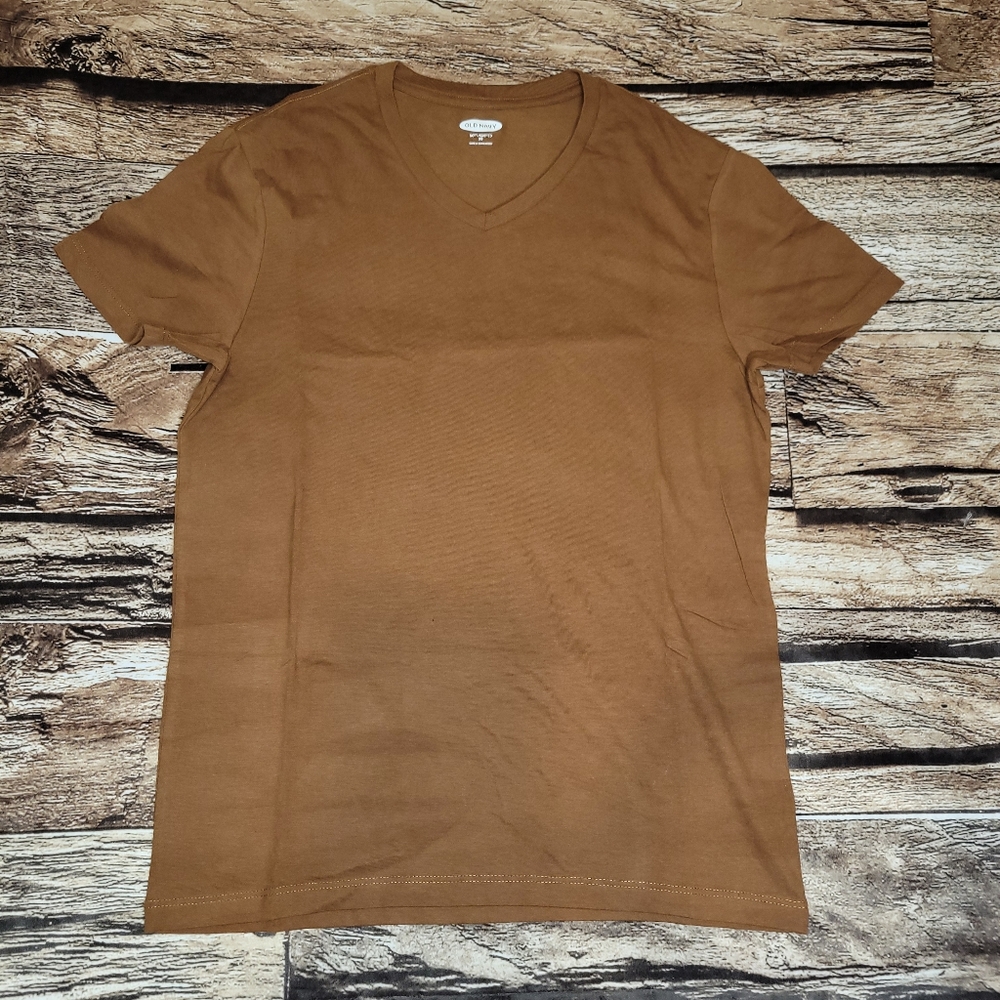 Old Navy V-neck Tshirt